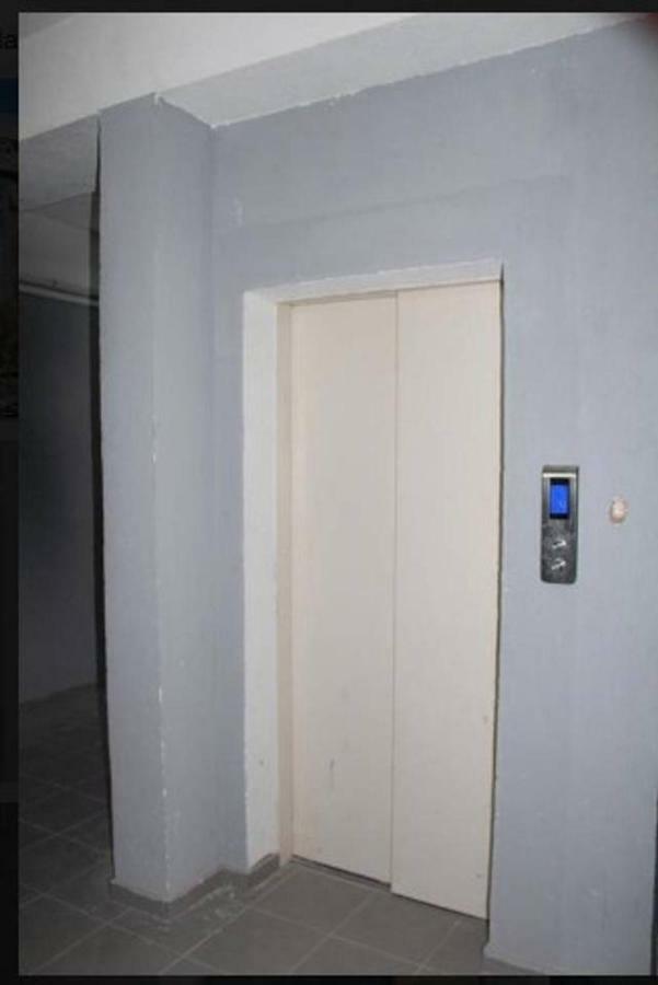 Sunny Apartment Ortachala Tbilisi Exterior foto